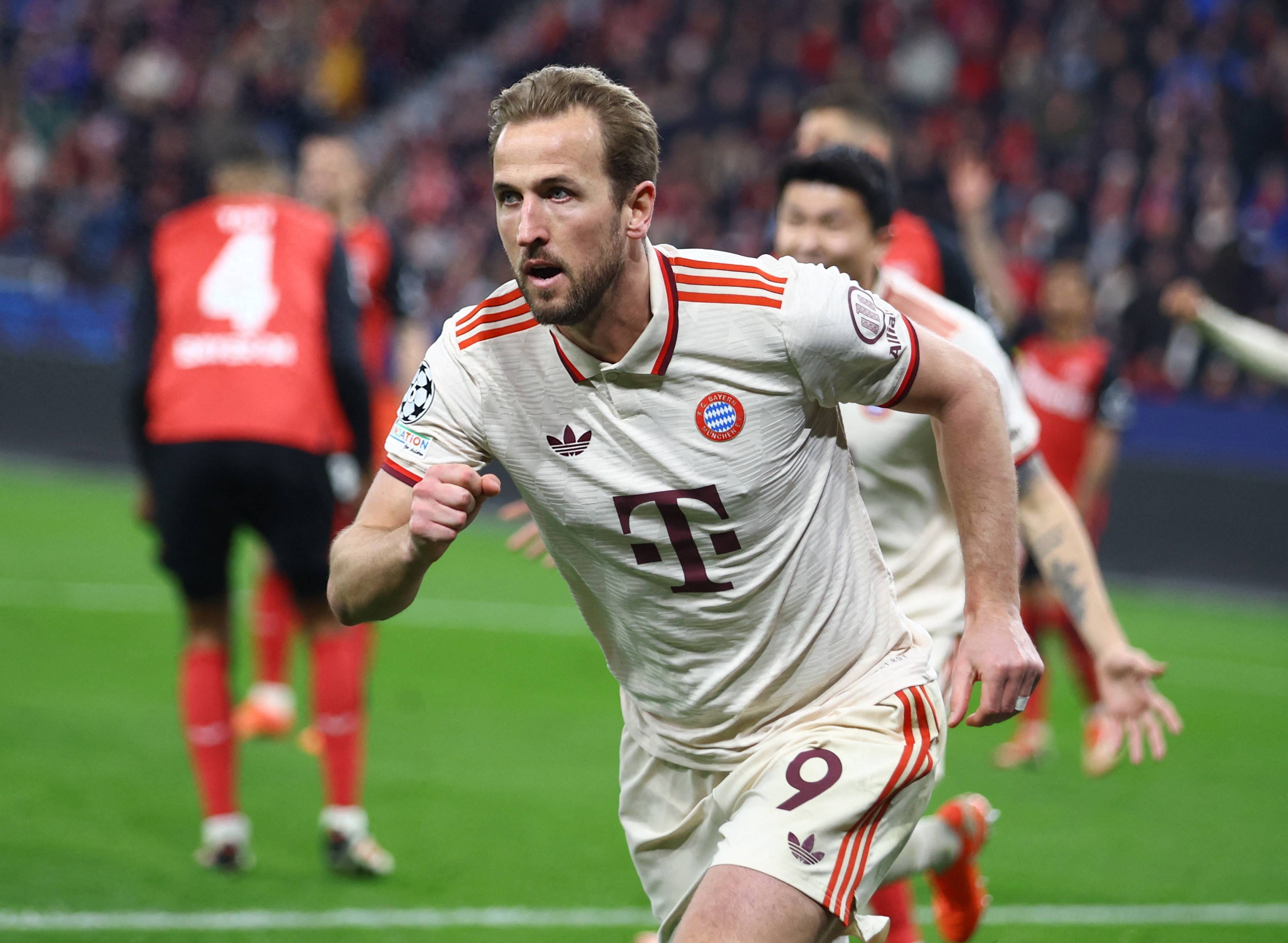 包含哈兰德重返赛场，重返赛场首场状态出色，拜仁观众沸腾！的词条-九游游戏网