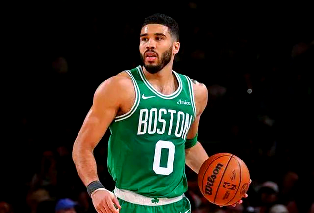 塔图姆在利物浦比赛中败北，出色发挥引发热议！-九游下载安装官网